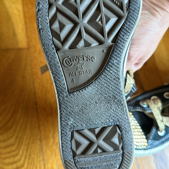 Gold Rhinestone Converse High Tops ⭐️⭐️ - Picture 7 of 8